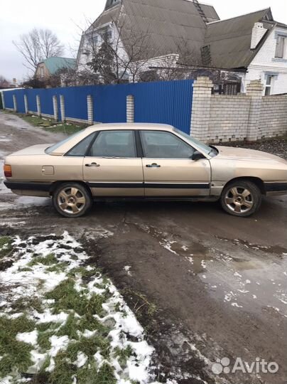 Audi 100 2.2 МТ, 1986, битый, 400 000 км