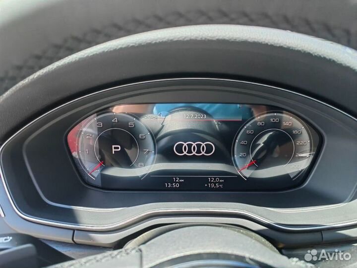 Audi A4 2.0 AMT, 2022