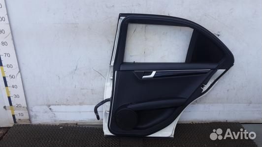 Дверь задняя правая mercedes benz C-class W204 (PK