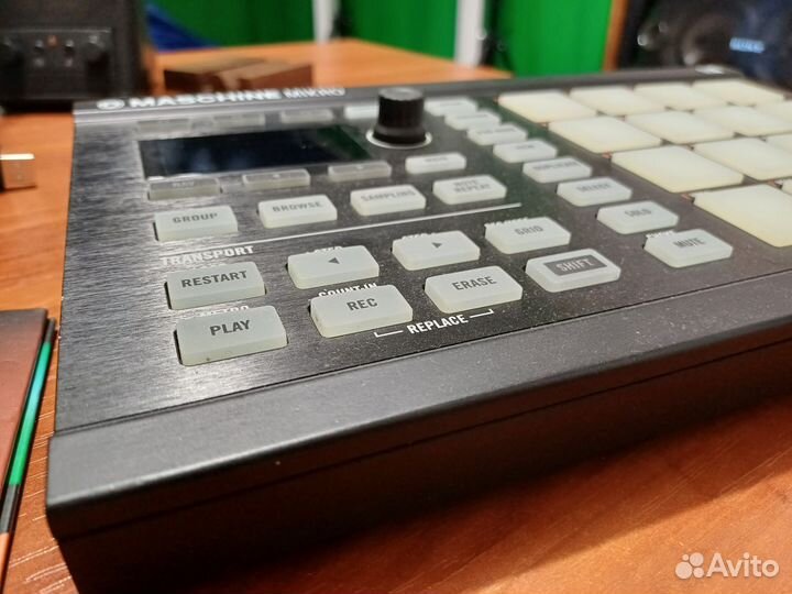 Native Instruments Maschine Mikro MK2 black