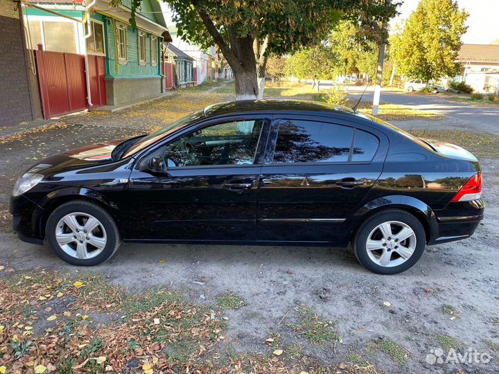 Opel Astra 1.8 AT, 2008, 187 200 км