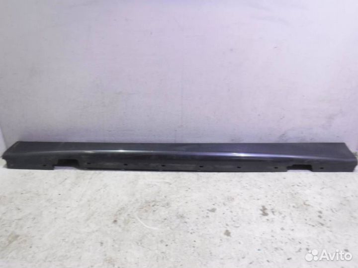 Накладка на левый порог