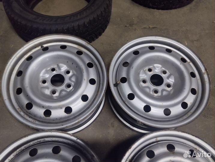 R16 5x114.3 et45 60.1