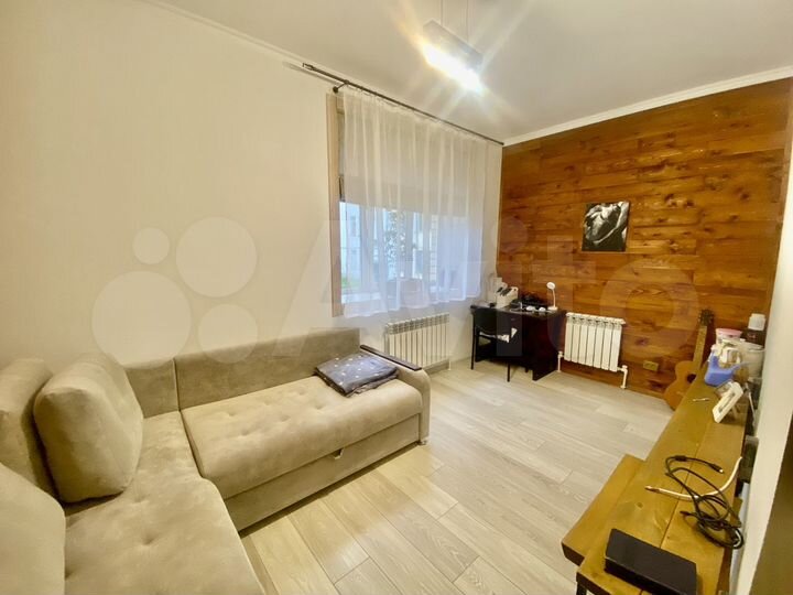 2-к. квартира, 60 м², 1/5 эт.