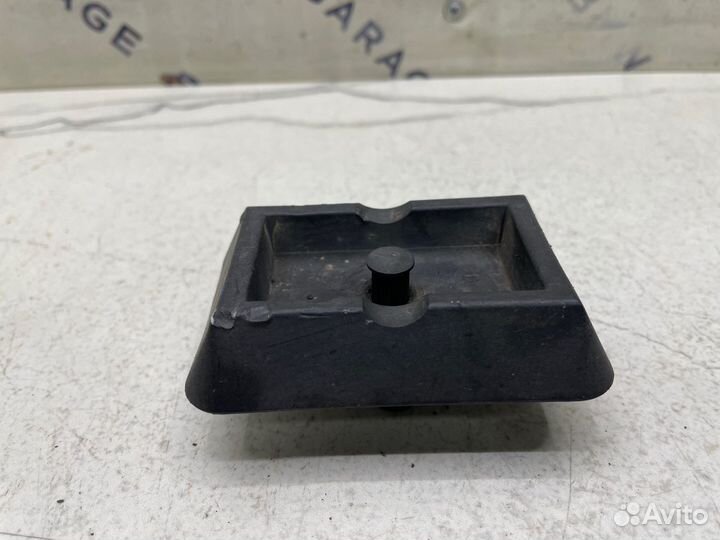 Поддомкратник Bmw E38 E39 E53
