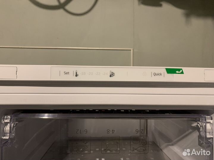 Морозильник Beko rfsk266T21W