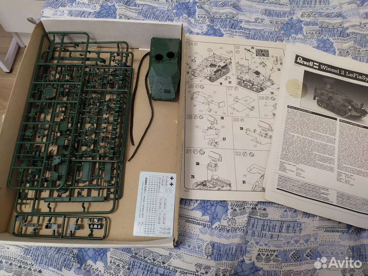 Модель танка Wiesel 2 LeFlaSys AFF 1/35 Revell