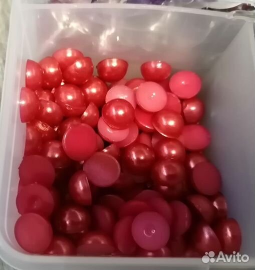 Бусины, полубусины под жемчуг для рукоделия