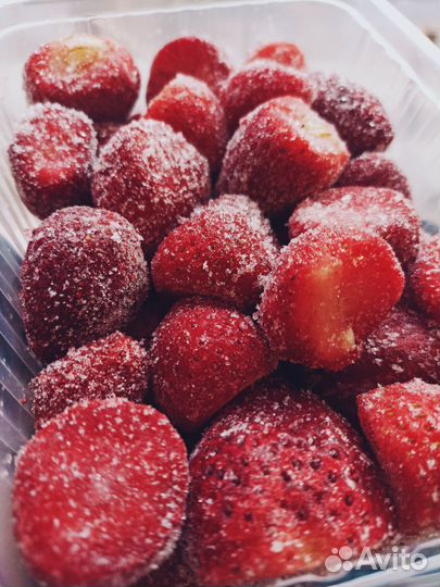 Замороженные ягоды. Замороженные манго