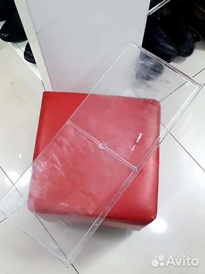 Пластмассовые полки для экономпанелей