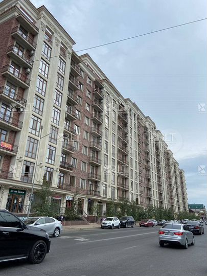 4-к. квартира, 194 м², 11/11 эт.