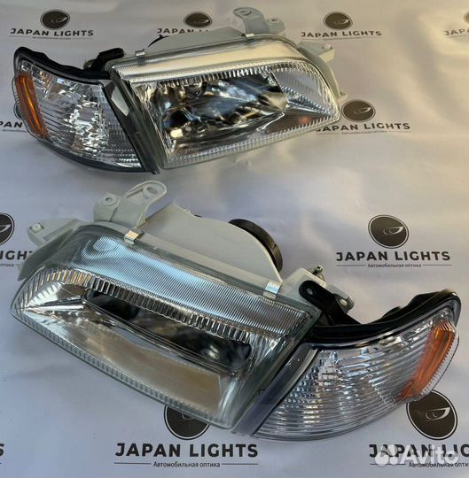 Фары хрустальные светлые передние Toyota