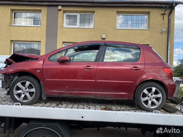 Запчасти на peugeot 307