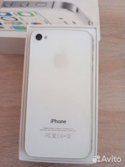 iPhone 4S, 8 ГБ