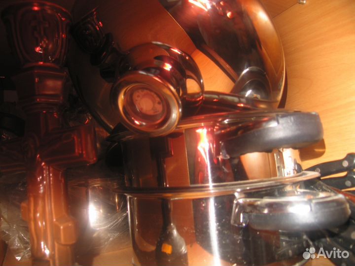 Кострюли новые 3л.4л 5шт, ножи разные, кувшин