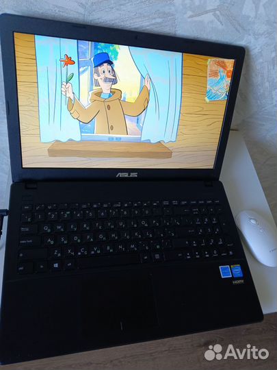 Asus 4ядра/8гб озу/SSD/рабочая батарея