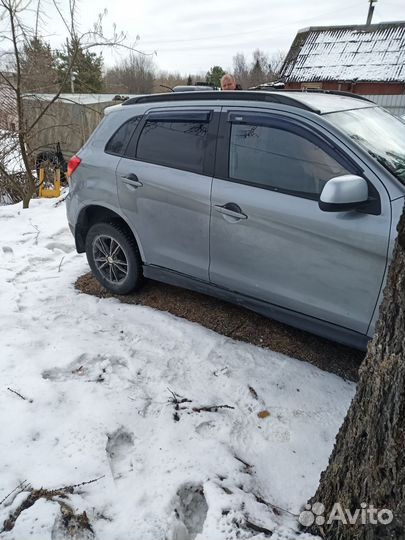 Mitsubishi ASX 1.6 МТ, 2013, битый, 100 000 км
