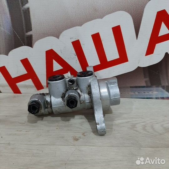 Главный тормозной цилиндр Kia Sportage 3 хэтчбек