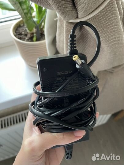 Блок питания AC/DC charger адаптер
