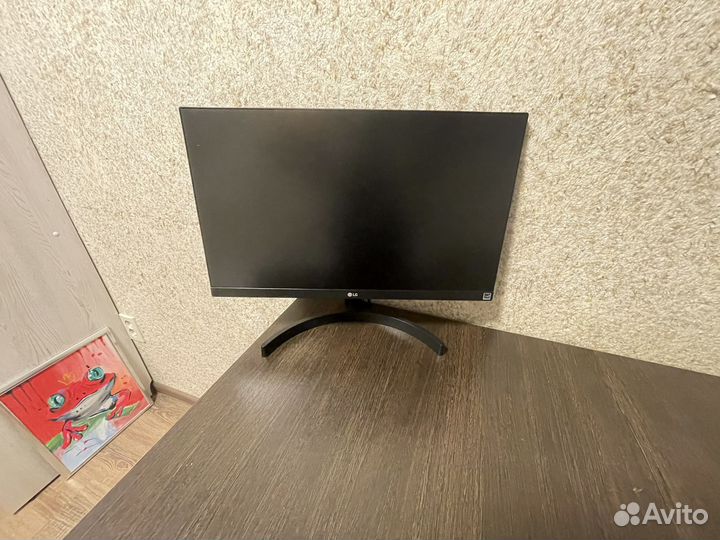 Монитор LG
