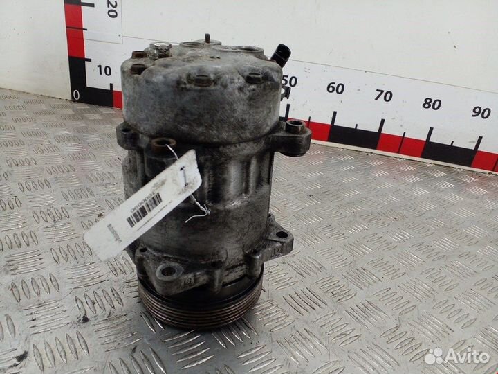 Компрессор кондиционера для Volkswagen Caddy 3