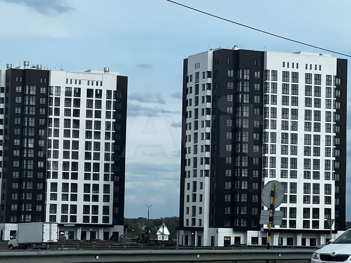 2-к. квартира, 60 м², 9/13 эт.