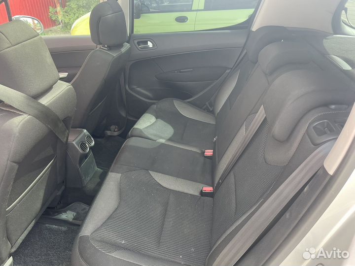 Peugeot 308 1.6 AT, 2008, 119 000 км