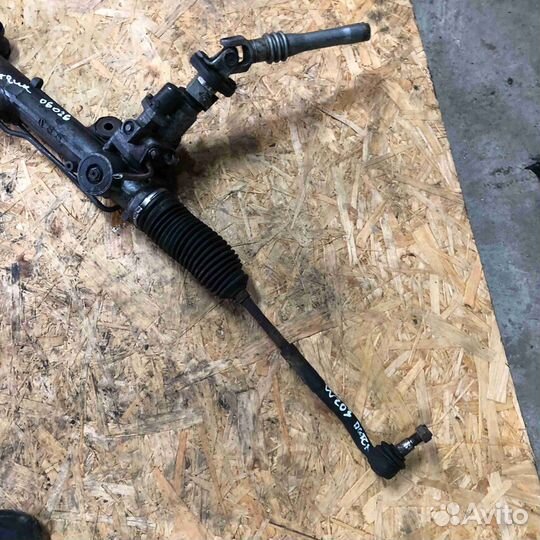 Рулевая рейка Mercedes C W203