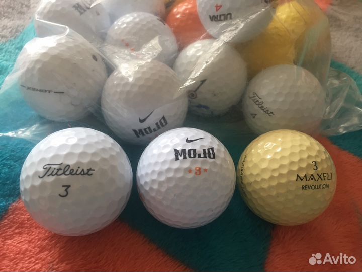 Мячи для гольфа и подставки