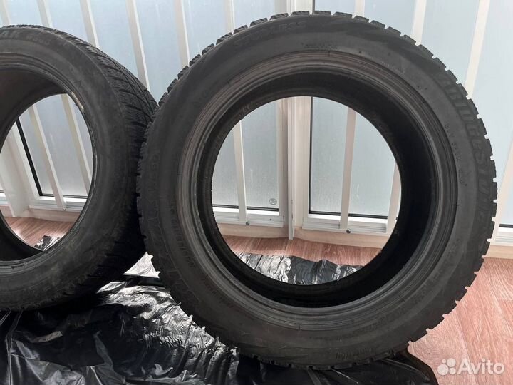 Bridgestone 613V 205/55 R16