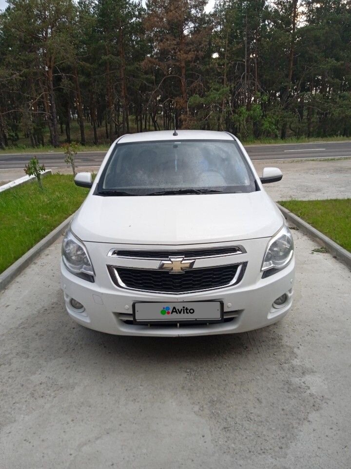 Chevrolet Cobalt: фото владельца