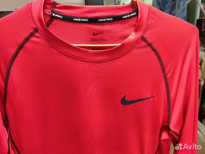 Оригинал компрессионный лонгслив Nike Pro Top