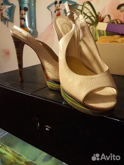 Босоножки Mascotte 39р