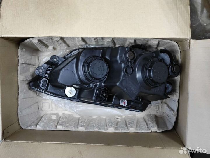 Фара правая Hyundai KIA sorento