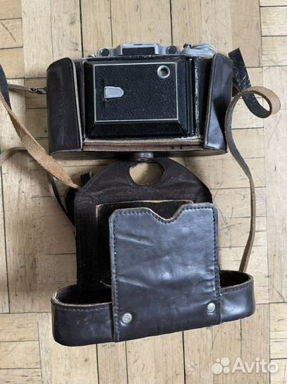 Советский фотоаппарат Москва 4