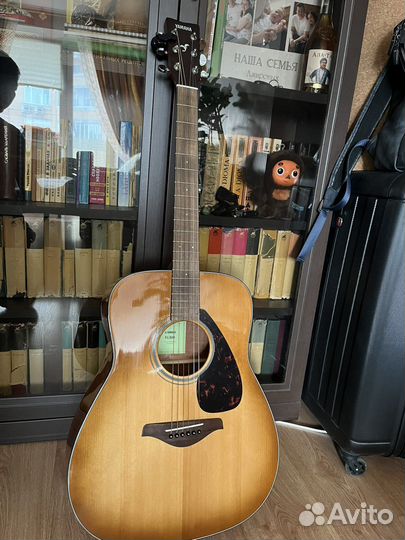 Гитара yamaha fg800