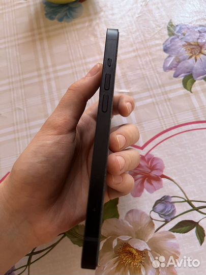 iPhone 13, 128 ГБ