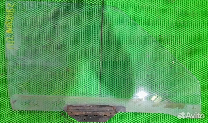 Стекло переднее правое ауди 80 Б2 audi 80 B2