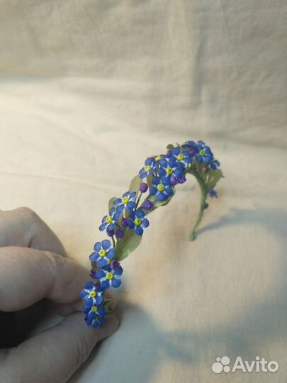 Венок из шелковых незабудок для куклы