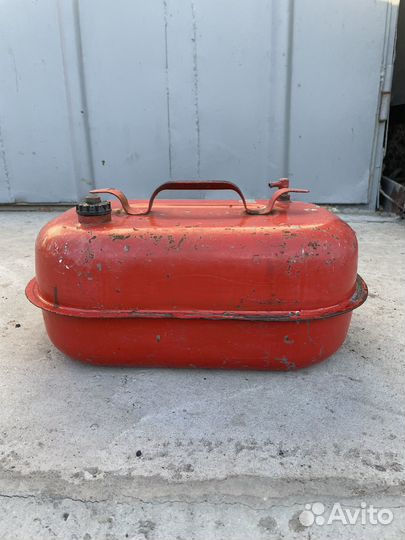 Канистры металические СССР для мотрной лодки