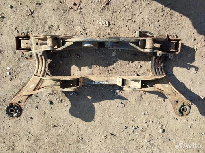 Балка подвески Toyota Highlander 2grfe 2010