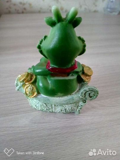 Копилка-дракон из полистоуна