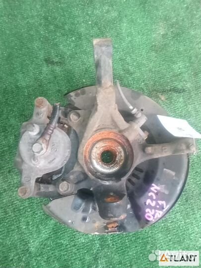 Ступица передняя правая toyota raum