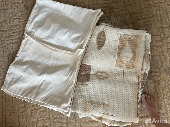 Комплект покрывало и наволочки