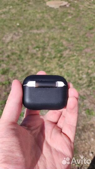 Airpods pro с гарантией + чехол