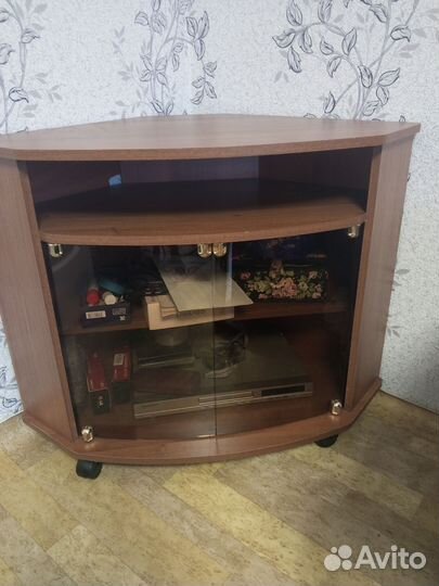 Тумба под телевизор бу угловая