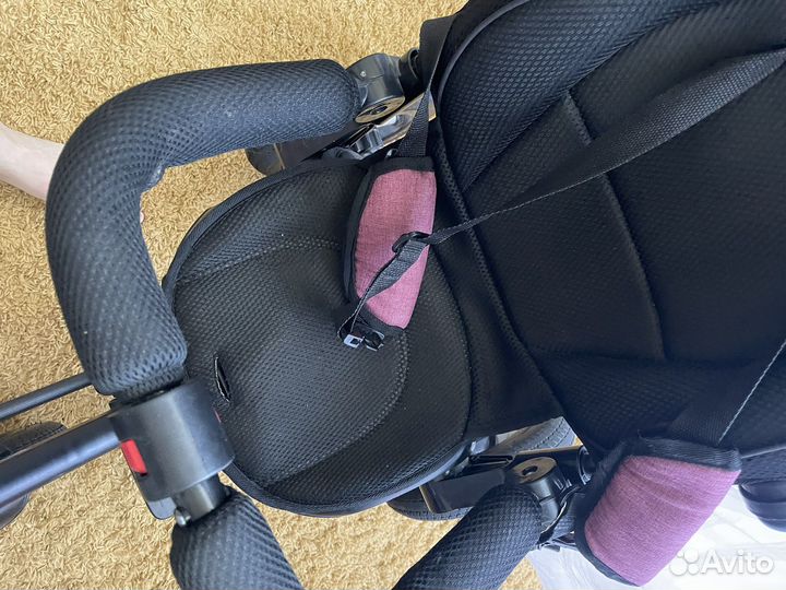 Велосипед трехколесный с ручкой