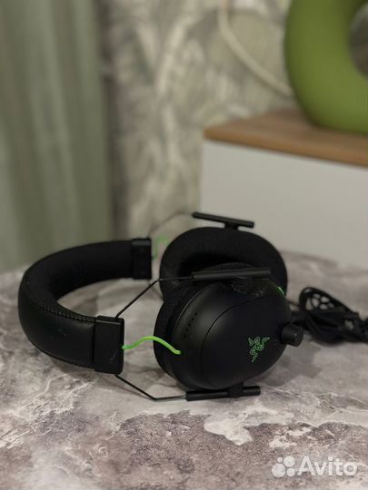 Игровые наушники Razer blackshark v2