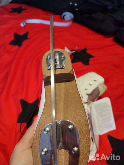 Коньки фигурные