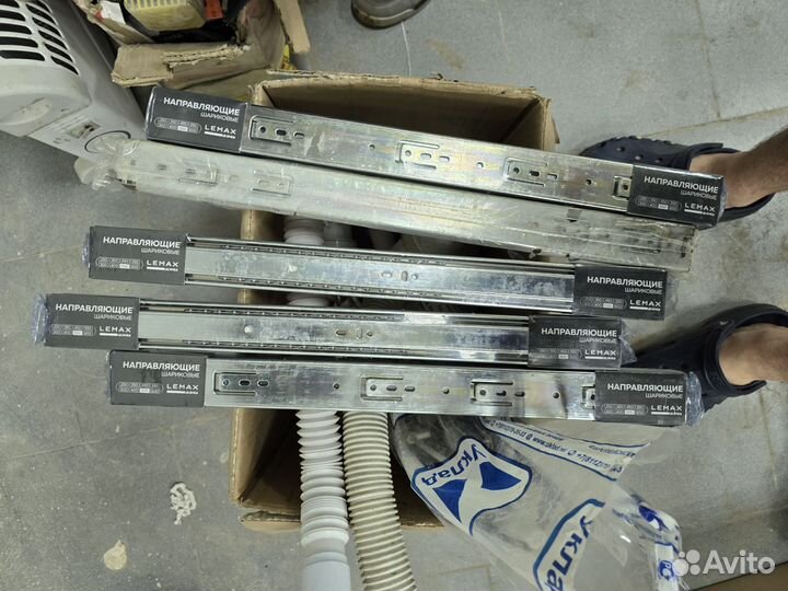 Шариковые направляющие для ящиков